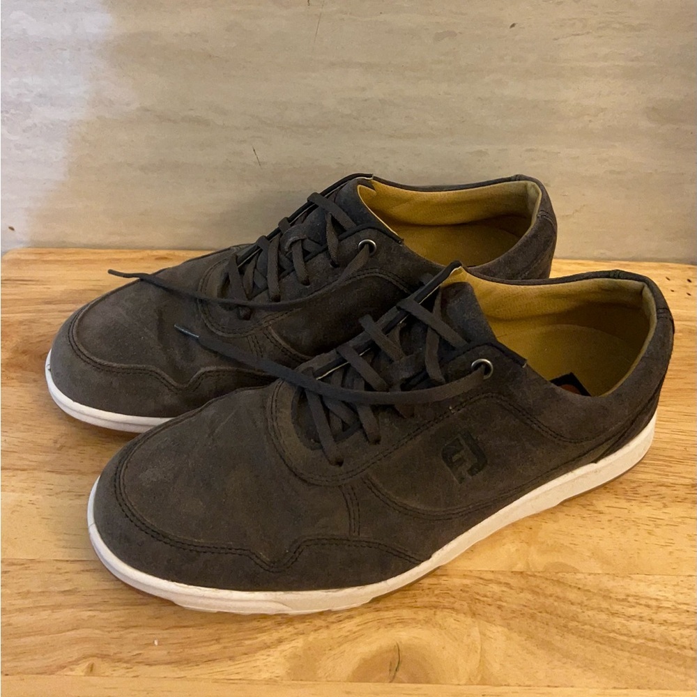 FootJoy FJ Golf Casual Suede shoe. - Picture 4 of 10